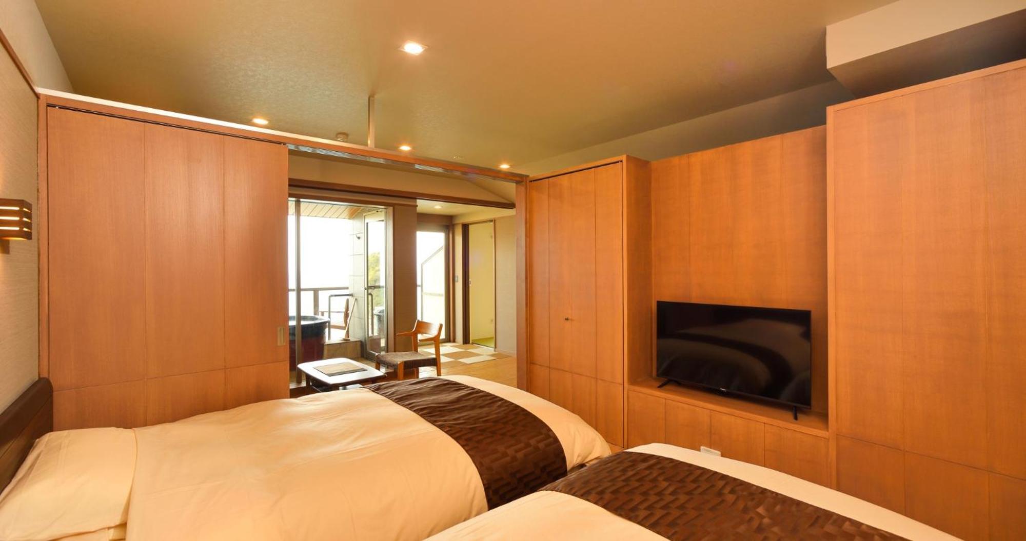 Izu Retreat By Onko Chishin Hotel Higasiizu Kültér fotó