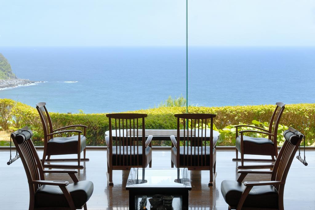 Izu Retreat By Onko Chishin Hotel Higasiizu Kültér fotó
